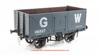 7F-071-048 Dapol 7 Plank Open Wagon number 06527 in GWR Grey livery